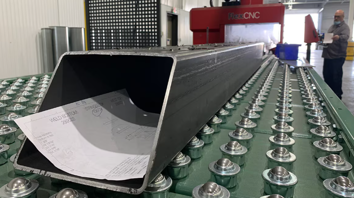 Viga central com desenho 2D. Cortesia da Viewrail.
